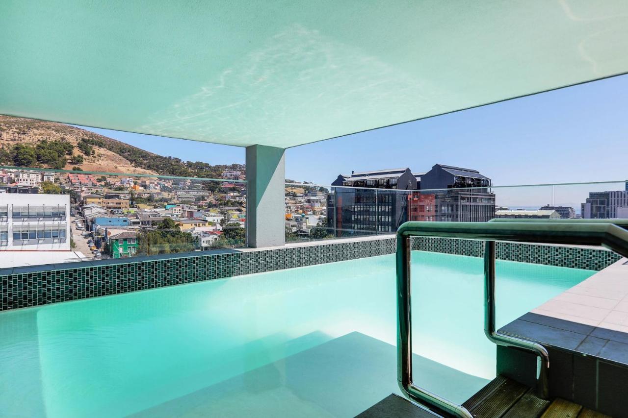 Backup-Powered Colourfull City Balcony Apartment Kapstadt Exterior foto